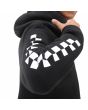 Niño con sudadera de capucha Vans ComfyCush negra manga