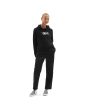 Mujer con sudadera de capucha Vans Flying V Boxy Negra corte cuadrado
