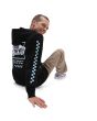 Hombre con hoodie polar Vans Sketchy Past negra espalda