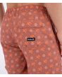 Hombre con boardshort de cintura elástica Hurley Volley Icon 17 Nectarine  bolsillo trasero