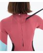 Mujer con neopreno corto Hurley Air 2mm MId Shorty Springsuit de manga  larga color Spiced Coral cremallera trasera