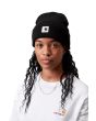 Carhartt WIP, gorro Ashley Beanie negro – puesto por modelo mujer