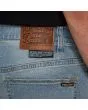 Hombre con Pantalón Vaquero Volcom Solver Denim Worker Indigo Vintage azul Water Aware