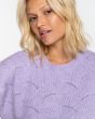 Mujer con jersey de punto Billabong Mystic Beach Lila cuello