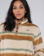 Mujer con jersey de forro sherpa Salty Crew Calm Seas Natural logo