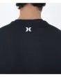 Hombre con licra de surf de manga corta Hurley One and Only Quickdry Rashguard UPF 50+ Negra logo icon espalda
