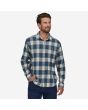 Hombre con Camisa de franela Patagonia Cotton in Conversion Lightweight Fjord Tidepool Blue