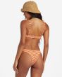Mujer con Mini Braguita de Bikini Billabong Tides Terry Hike Multicolor posterior