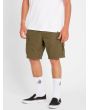 Pantalón Corto Cargo Volcom Miter Iii Cargo 20" verde militar para Hombre frontal