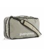 Mochila Convertible Patagonia Black Hole Mini MLC 30L Weathered Stone modo bandolera