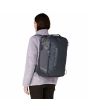 Mujer con Mochila 3 en 1 Patagonia Black Hole Mini MLC 30L Azul Marino y Gris Unisex