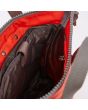 Mochila mediana ecológica e impermeable Roka Bantry B Sicilian Orange naranja interior
