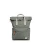 Mochila mediana de nailon reciclado Roka Canfield B Sustainable Alloy gris 