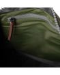 Mochila Mediana impermeable Roka Canfield B Sustainable Nylon verde aguacate interior