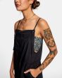 Mujer con mono de tirantes Rvca Zula Jumper Cover Up Negro bolsillos