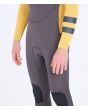 Hombre con traje de surf con cremallera en el pecho Hurley Advantage 4/3mm amarillo y gris mangas