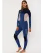 Traje de surf de neopreno con cremallera en el pecho Sisstrevolution Seven Seas 5/4mm Full en color azul marino para mujer lateral 