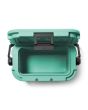 Nevera portátil rígida Yeti Roadie 8 Verde Seafoam interior