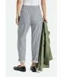 Mujer con pantalón holgado de tiro alto Brixton Victory Trouser Pant azul marino a rayas posterior
