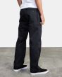 Hombre con pantalón de corte relajado RVCA Americana Chino negro posterior derecha