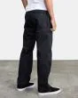 Hombre con pantalón de corte relajado RVCA Americana Chino negro posterior derecha