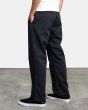 Hombre con pantalón de corte relajado RVCA Americana Chino negro posterior izquierda