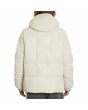 Hombre con parka acolchada con capucha Volcom Superstoner 5K blanca espalda