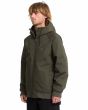 Hombre con parka gruesa Volcom Hernan 10K Jacket Verde lateral 