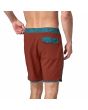 Hombre con Bañador de surf Patagonia M's Hydropeak Scallop Boardshorts 18in Mangrove Red posterior