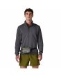 Hombre con Riñonera en la cintura Patagonia Terravia Mini Hip Pack 1 Litro Patchwork Noble Grey Unisex 