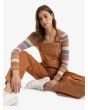 Mujer con Peto de pana Roxy Trailblazer Overall Camel ajuste relajado