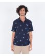 Hombre con polo de manga corta Hurley Ace Aloha azul marino
