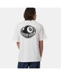 Hombre con Camiseta de manga corta Santa Cruz Winkowski Eighth Planet blanca posterior