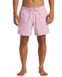 Hombre con Bañador volley Quiksilver Everyday Solid 15'' Rosa