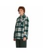 Mujer con sobrecamisa Volcom Silent Sherpa Jacket verde lateral