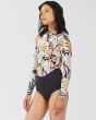 Mujer con Traje de surf de primavera con manga larga Billabong Salty Dayz Light 1mm con estampado floral lateral