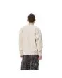 Hombre con sudadera Carhartt WIP American Script Sweatshirt Moonbeam posterior