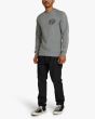 Hombre con sudadera Deus Ex Machina Ibiza Address Crew gris lateral