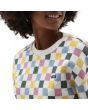 Mujer con sudadera Vans All Over Crew blanca con estampado a cuadros logo