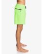 Hombre con Bañador Boardshort Quiksilver Surfsilk Kaimana 16" Green Gecko lateral