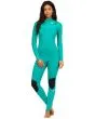 Mujer con traje de neopreno con cremallera en el pecho Billabong Synergy 4/3mm verde