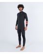 Hombre con traje de surf con cremallera en el pecho Hurley Plus 4/3mm negro grafito izquierda