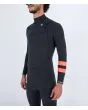 Hombre con traje de surf con cremallera en el pecho Hurley Plus 4/3mm negro grafito Chest Zip