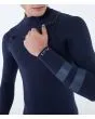 Hombre con Traje de neopreno con cremallera en el pecho Hurley PLUS 4/3mm Fullsuit Azul Total Eclipse ajuste