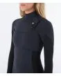 Mujer con traje de surf con cremallera en el pecho Hurley Plus 4/3mm negro grafito Chest Zip
