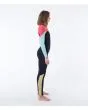 Mujer con Traje de surf Hurley Advant 4/3mm Fullsuit Spiced Coral derecha