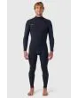 Hombre con traje de surf O'Neill Hyperfreak Fire 4/3 Plus con cremallera en el pecho color negro-negro