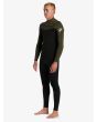 Hombre con Traje de Surf con cremallera en el pecho Quiksilver 4/3mm Everyday Sessions negro y verde lateral