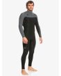 Hombre con traje de neopreno con cremallera en el pecho Quiksilver 4/3mm Everyday Sessions negro y gris derecha