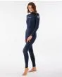Mujer con traje de surf con cremallera en el pecho Rip Curl Dawn Patrol Performance 4/3mm azul marino